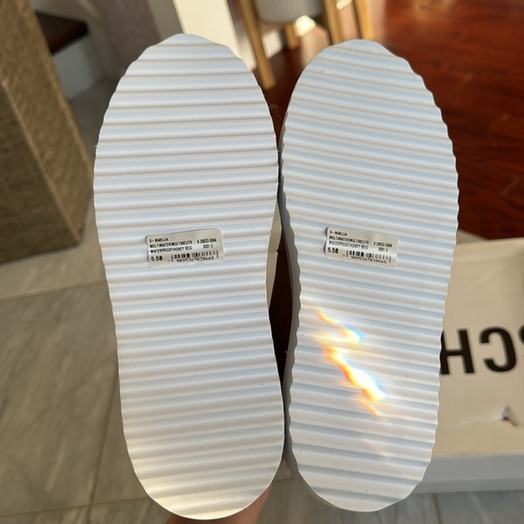 NIB SCHUTZ Marlua Waterproof platform lace up boots - Picture 7 of 9